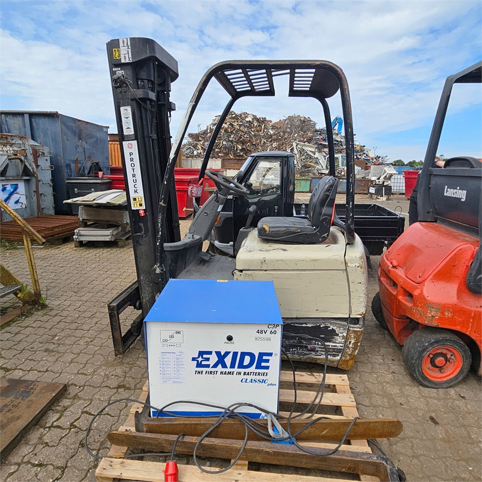 TCM sc3013 - Carretilla elevadora: foto 1 TCM sc3013 - Carretilla elevadora: foto 1