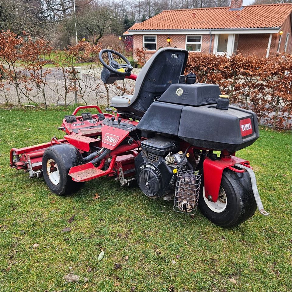 Toro Greensmaster 3100 - Cortacésped: foto 4 Toro Greensmaster 3100 - Cortacésped: foto 4