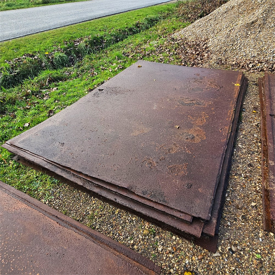 Unknown 6 mm - Equipo de construcción: foto 3 Unknown 6 mm - Equipo de construcción: foto 3