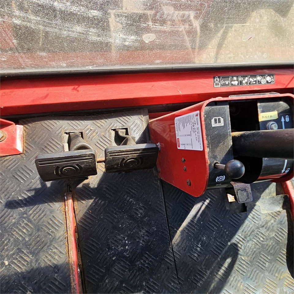 Vehículo municipal Toro Groundsmaster 228 D: foto 12
