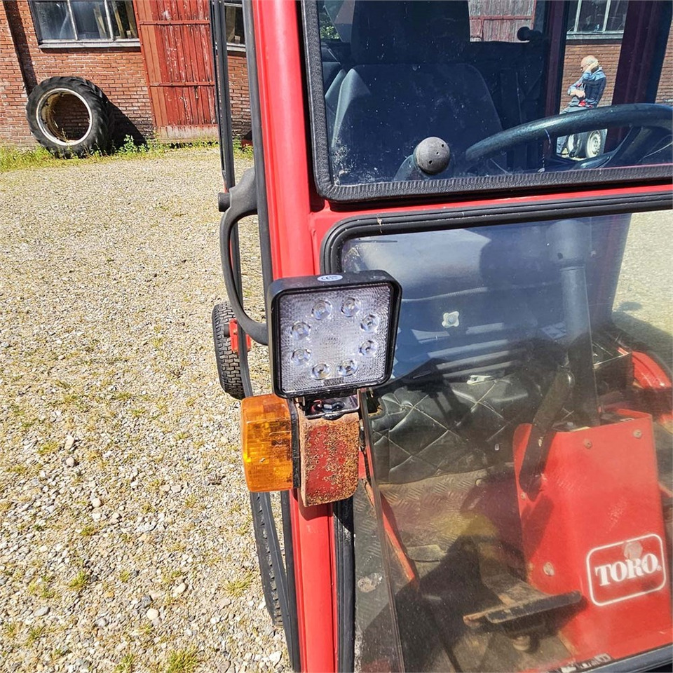 Vehículo municipal Toro Groundsmaster 228 D: foto 16