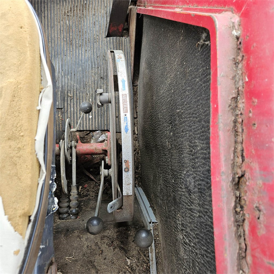 Tractor Volvo 650: foto 13 Tractor Volvo 650: foto 13