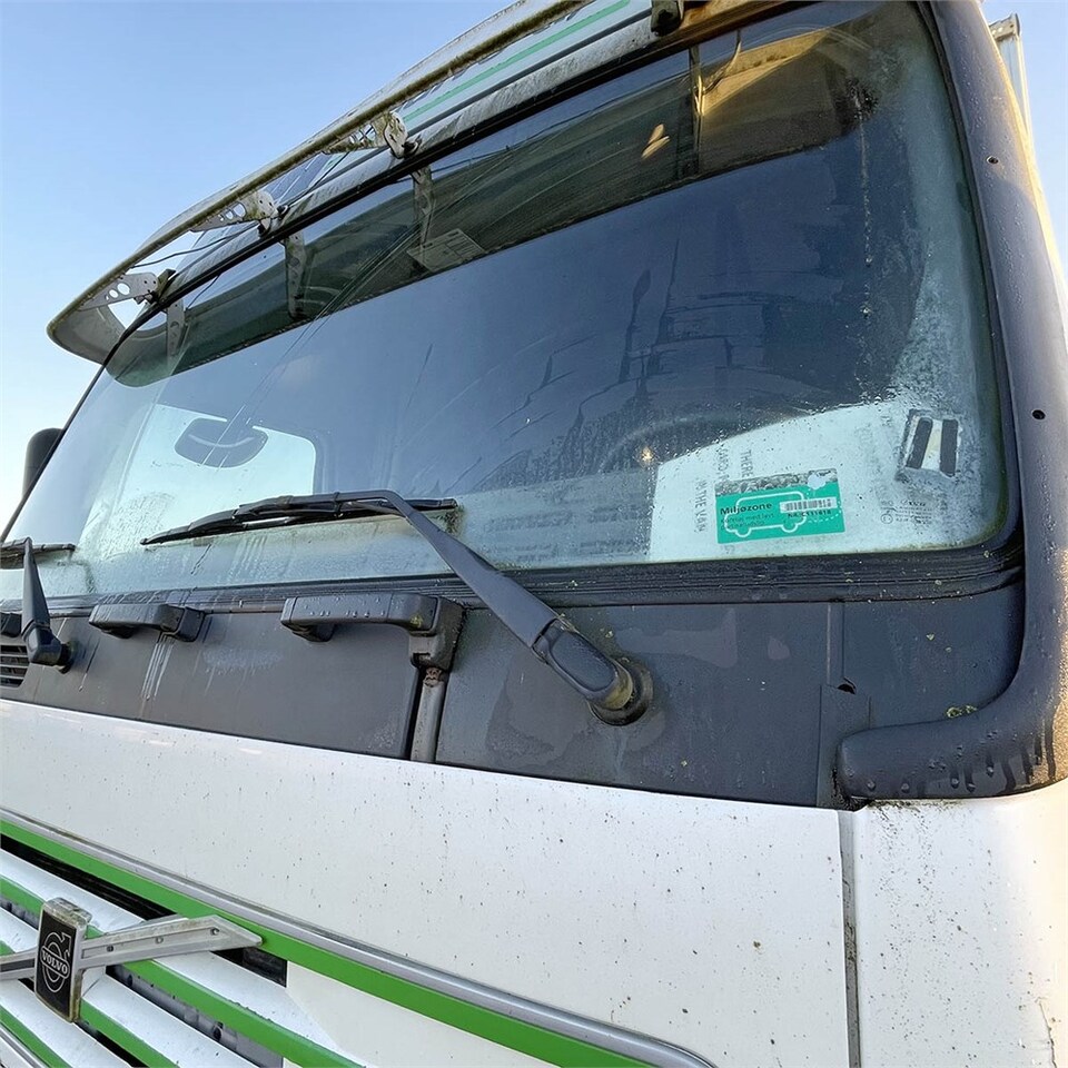 Leasing financiero de Volvo FM12 leasing Volvo FM12: foto 11