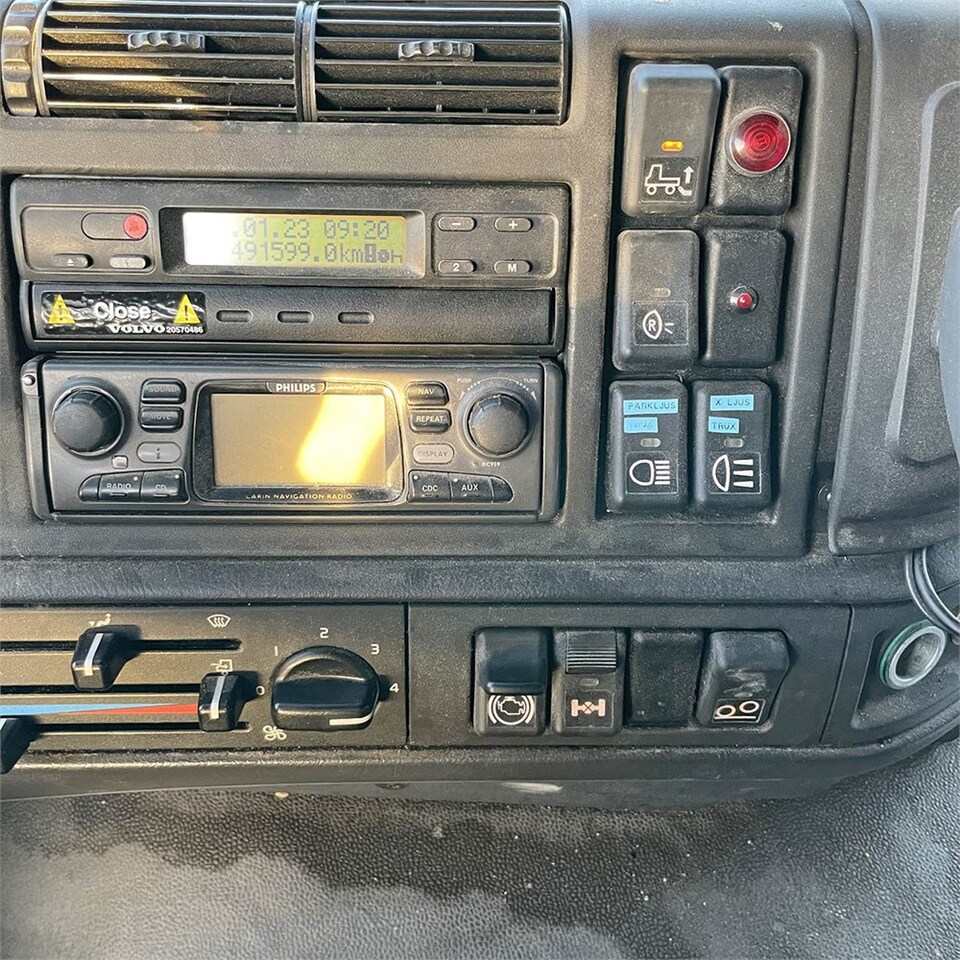 Leasing financiero de Volvo FM12 leasing Volvo FM12: foto 38