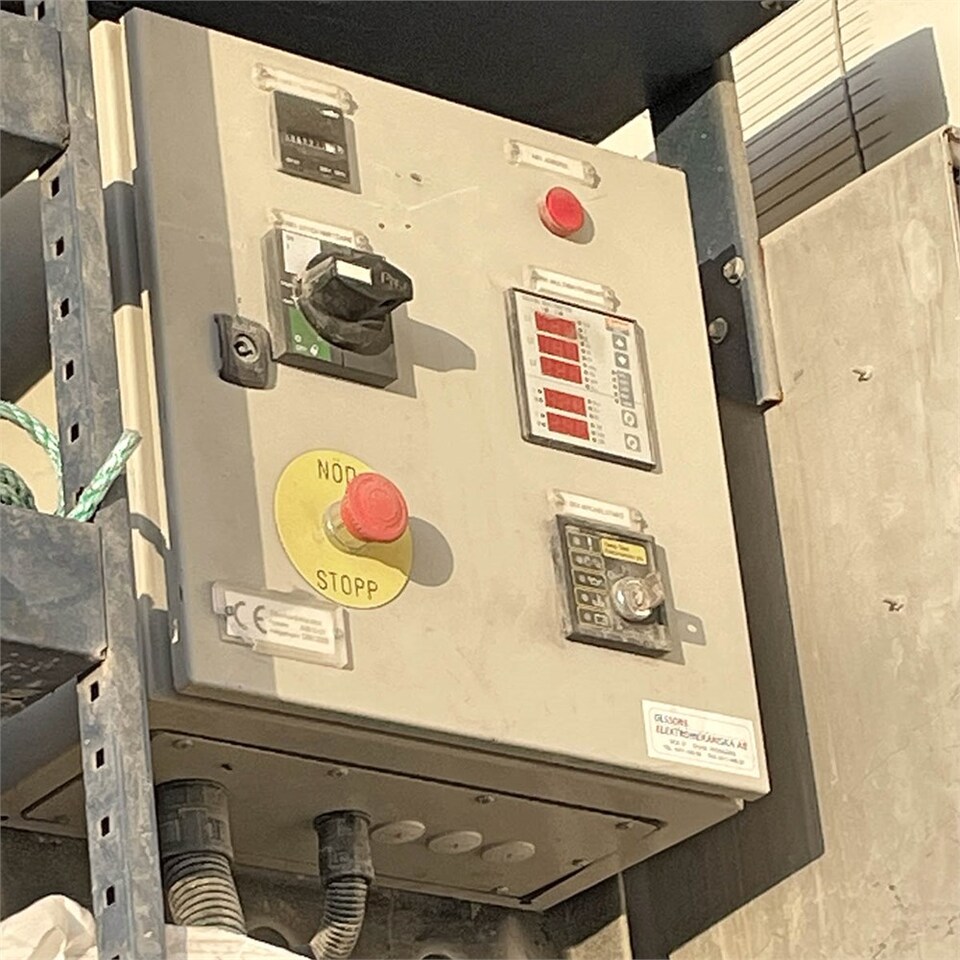 Leasing financiero de Volvo FM12 leasing Volvo FM12: foto 23