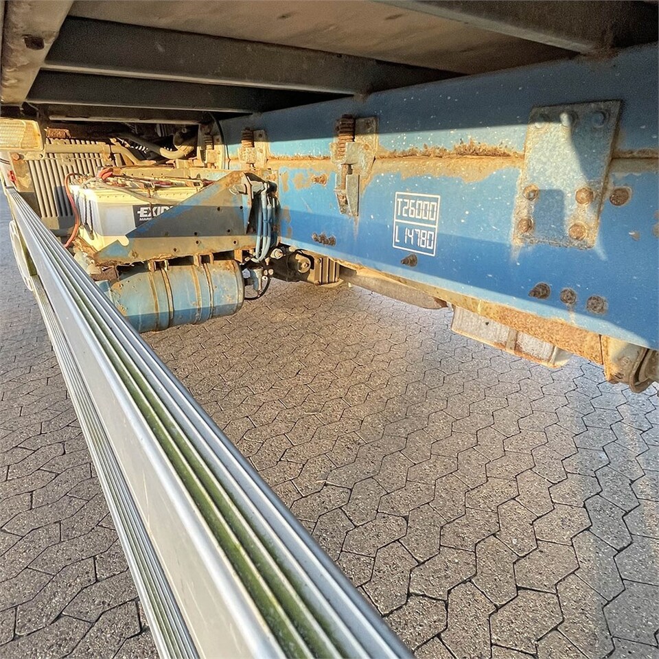 Leasing financiero de Volvo FM12 leasing Volvo FM12: foto 47