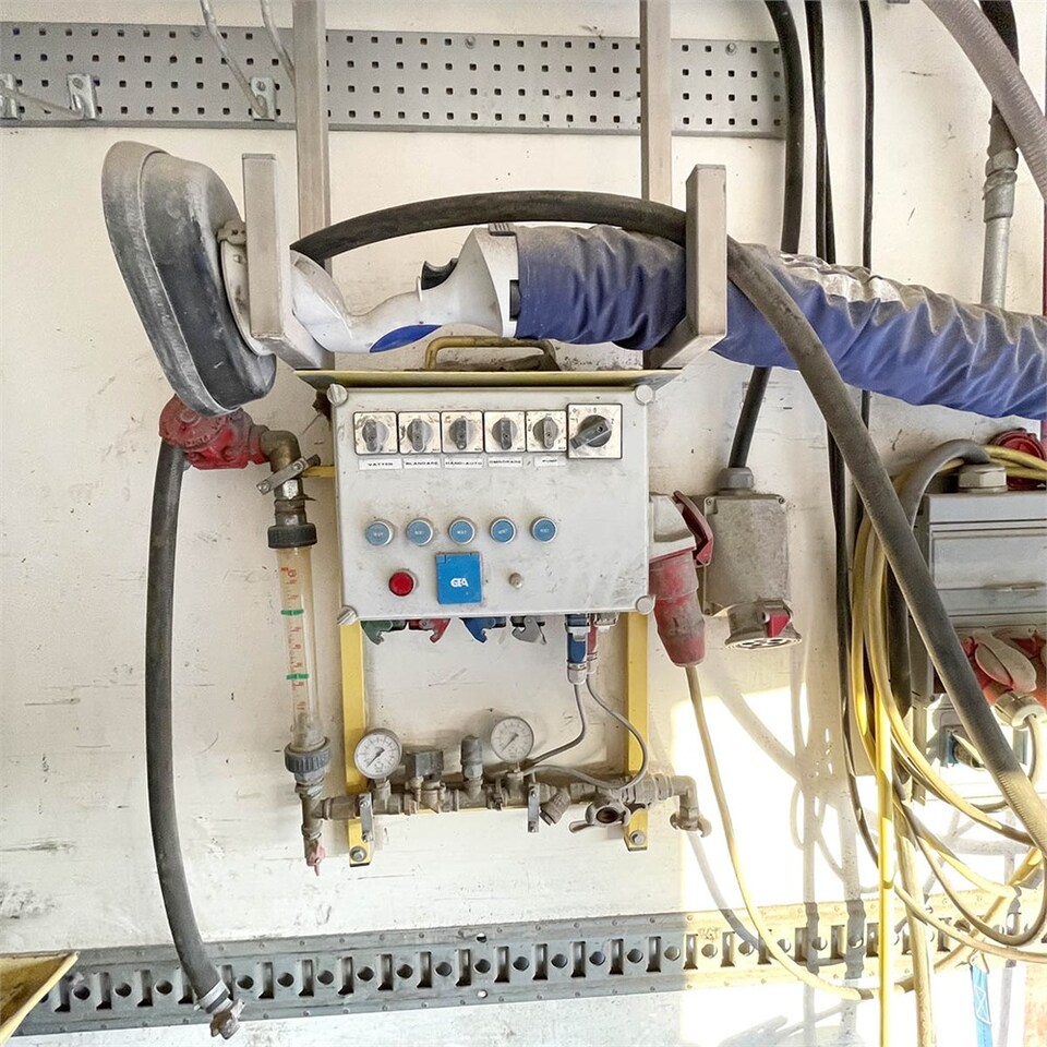 Leasing financiero de Volvo FM12 leasing Volvo FM12: foto 29