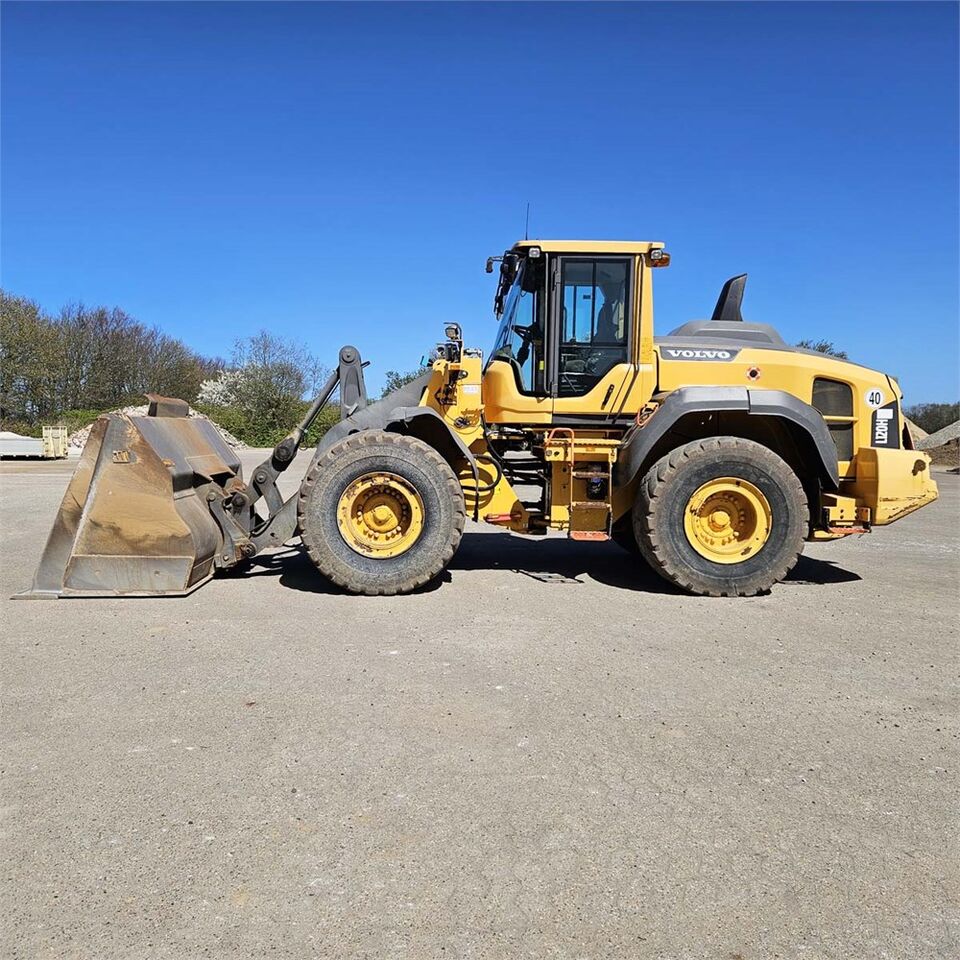 Volvo L120 H - Cargadora de ruedas: foto 2 Volvo L120 H - Cargadora de ruedas: foto 2
