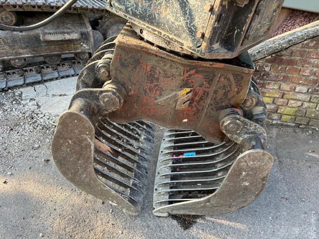 ARDEN EQUIPEMENT S802 - Pinza de manipulación para Maquinaria de construcción: foto 2 ARDEN EQUIPEMENT S802 - Pinza de manipulación para Maquinaria de construcción: foto 2