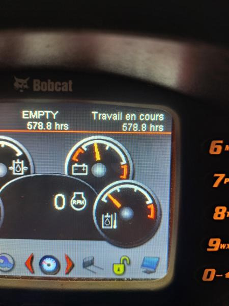Bobcat T 450 - Cargadora de cadenas: foto 5 Bobcat T 450 - Cargadora de cadenas: foto 5