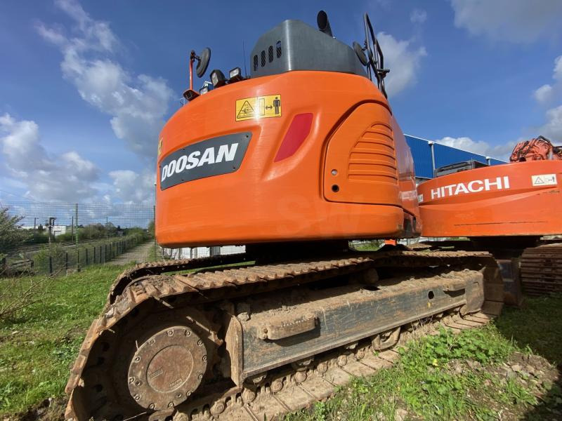 Doosan DX 140 LCR-5 - Excavadora de cadenas: foto 3 Doosan DX 140 LCR-5 - Excavadora de cadenas: foto 3