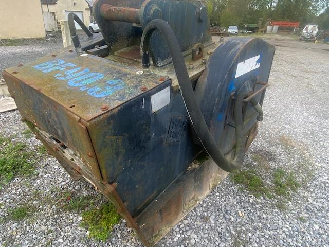 MB CRUSHER BF 90.3 - Cazo para Maquinaria de construcción: foto 5 MB CRUSHER BF 90.3 - Cazo para Maquinaria de construcción: foto 5