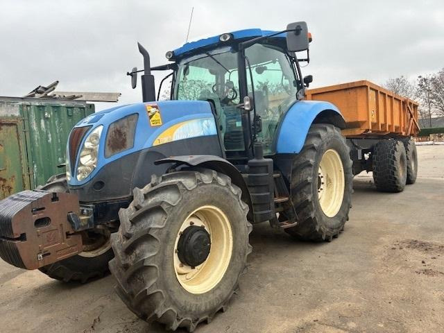 New Holland T 6080 - Tractor: foto 1 New Holland T 6080 - Tractor: foto 1