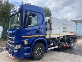 Scania G 360 - Barredora vial: foto 1 Scania G 360 - Barredora vial: foto 1
