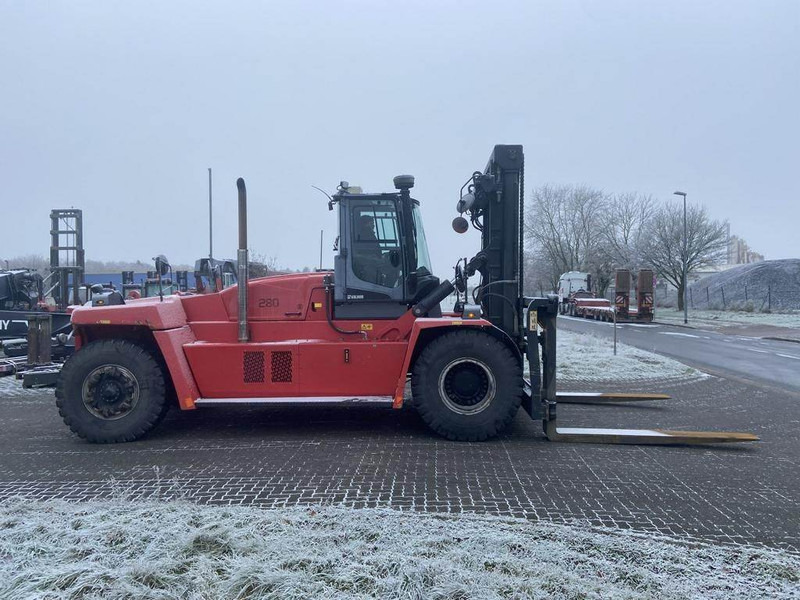 Kalmar DCG300-12LB - Carretilla elevadora diésel: foto 1 Kalmar DCG300-12LB - Carretilla elevadora diésel: foto 1