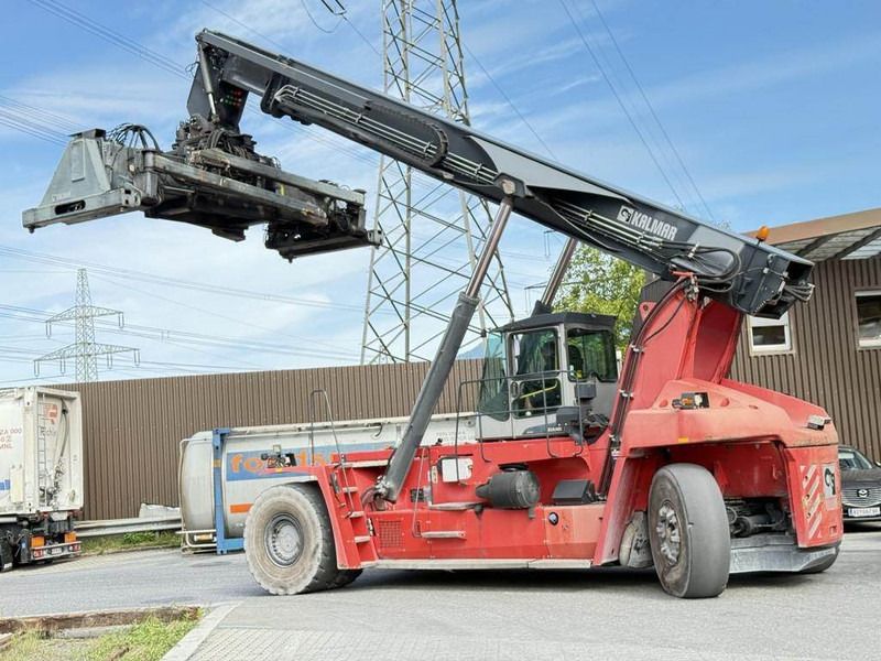 Kalmar DRF400-60C5 - Reach stacker: foto 1 Kalmar DRF400-60C5 - Reach stacker: foto 1