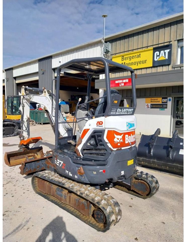 BOBCAT E27 - Excavadora de cadenas: foto 4 BOBCAT E27 - Excavadora de cadenas: foto 4