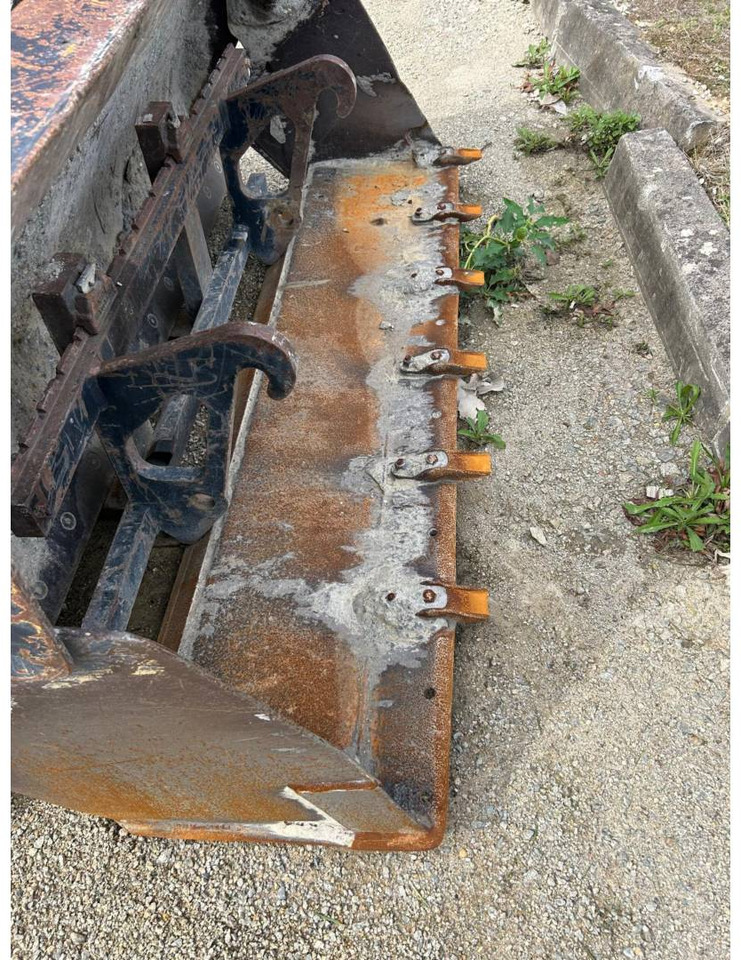 Leasing financiero de CAT 906M leasing CAT 906M: foto 9