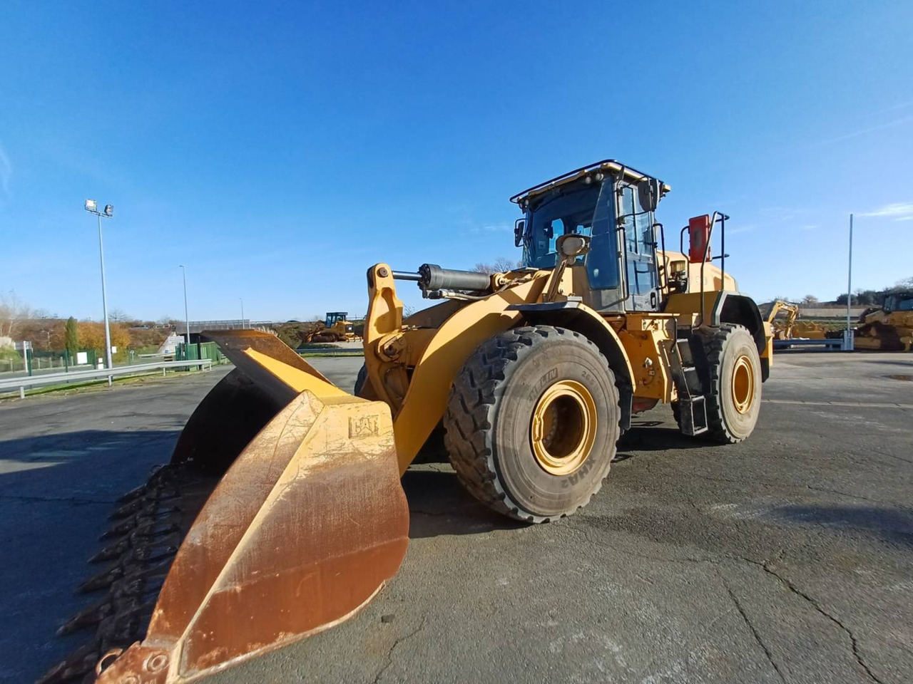 CAT 966 - Cargadora de ruedas: foto 1 CAT 966 - Cargadora de ruedas: foto 1
