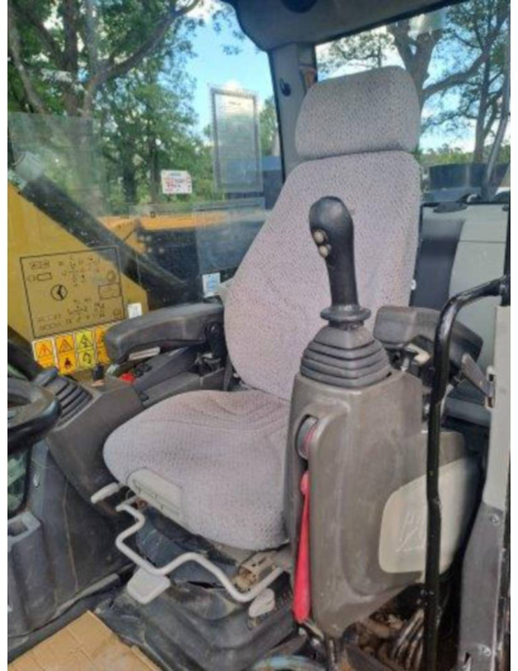 Excavadora de ruedas CAT M315F IVC: foto 18 Excavadora de ruedas CAT M315F IVC: foto 18