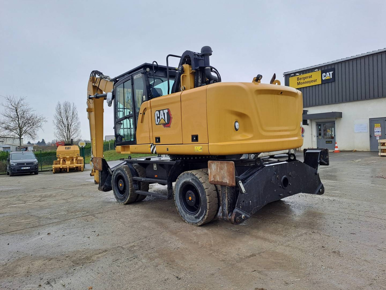 Excavadora de ruedas CAT MH3024: foto 6