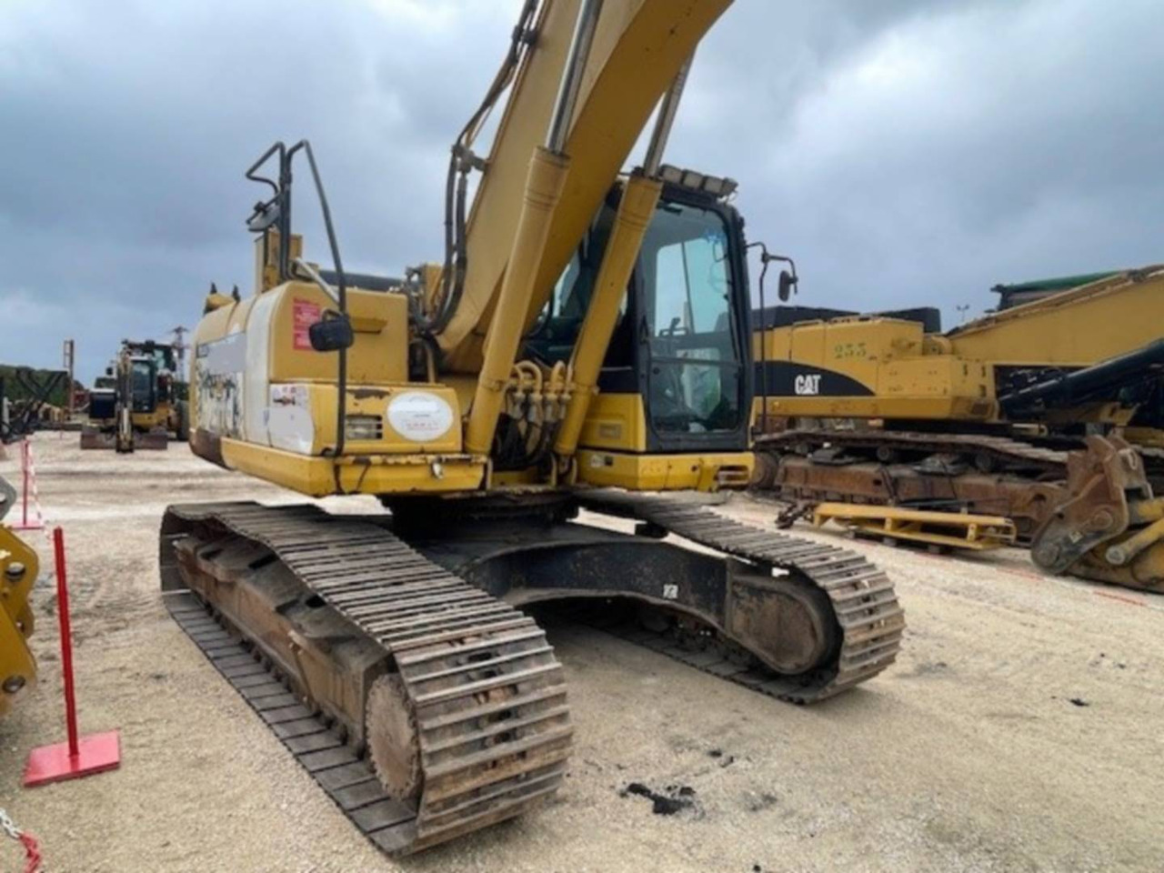 KOMATSU HB215 - Excavadora de cadenas: foto 4 KOMATSU HB215 - Excavadora de cadenas: foto 4