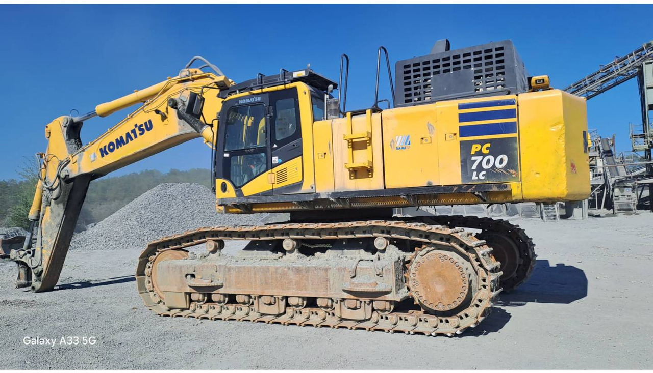 KOMATSU PC700LC - Excavadora de cadenas: foto 1 KOMATSU PC700LC - Excavadora de cadenas: foto 1