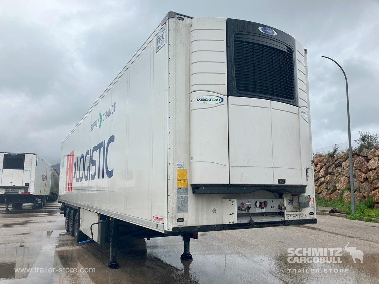 SCHMITZ Semiremolque Frigo Standard Double deck - Isotérmico semirremolque: foto 1 SCHMITZ Semiremolque Frigo Standard Double deck - Isotérmico semirremolque: foto 1