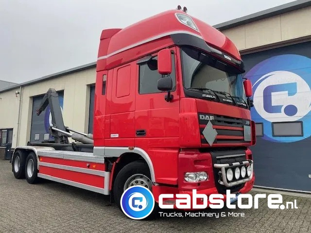 DAF XF 105 .460 FAS Euro 5 - Haakarmsysteem - Hooklift - Abrolkipper - Year 2006 - ANALOG TACHO - TUV 05-2025 - Multibasculante camión: foto 2 DAF XF 105 .460 FAS Euro 5 - Haakarmsysteem - Hooklift - Abrolkipper - Year 2006 - ANALOG TACHO - TUV 05-2025 - Multibasculante camión: foto 2