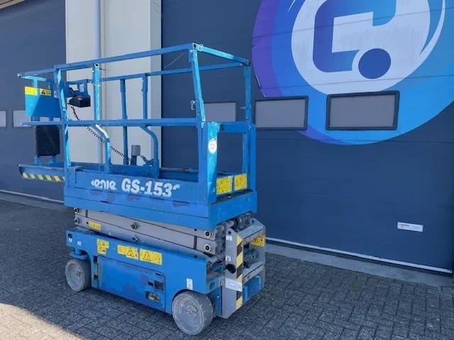 Genie GS-1532 Hoogwerker Arbeitsbuhne - Skylift - Year 2017 - 6,6 meter - Plataforma de tijeras: foto 4 Genie GS-1532 Hoogwerker Arbeitsbuhne - Skylift - Year 2017 - 6,6 meter - Plataforma de tijeras: foto 4