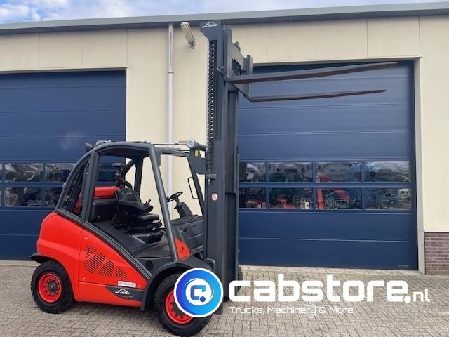Linde H40T-02 EVO Forklift - LPG / Gas - 6 Cilinder - Bouwjaar 2013 - 4 Ton - Draaiuren 2527 - Very Good Condition ! - Carretilla elevadora: foto 3 Linde H40T-02 EVO Forklift - LPG / Gas - 6 Cilinder - Bouwjaar 2013 - 4 Ton - Draaiuren 2527 - Very Good Condition ! - Carretilla elevadora: foto 3