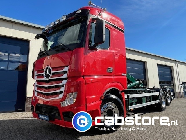 Mercedes-Benz ACTROS 2542 6x2 Euro 6 - HIAB-Multilift 26 Ton's Haakarmsysteem - Containerlift -Bouwjaar 2016 - Km 544.497 - Multibasculante camión: foto 3 Mercedes-Benz ACTROS 2542 6x2 Euro 6 - HIAB-Multilift 26 Ton's Haakarmsysteem - Containerlift -Bouwjaar 2016 - Km 544.497 - Multibasculante camión: foto 3