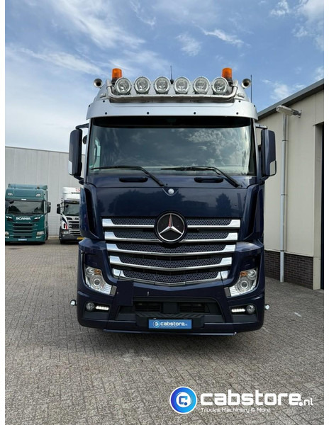 Mercedes-Benz ACTROS 3663 Euro 6 - 8x2 - RETARDER - Bouwjaar 09-2017 - 30 Ton's Container Kabelsysteem - Km 476.892 - Good condition - Camión con equipo de cable: foto 4 Mercedes-Benz ACTROS 3663 Euro 6 - 8x2 - RETARDER - Bouwjaar 09-2017 - 30 Ton's Container Kabelsysteem - Km 476.892 - Good condition - Camión con equipo de cable: foto 4