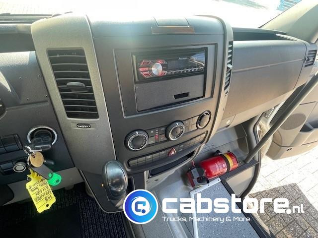 Minibús, Furgoneta de pasajeros Mercedes-Benz SPRINTER 211 CDI - L2/H2- Automatische versnellingsbak - 9 Persoons - Bouwjaar 2009 - APK tot 17-01-2026 ! - Side bars - Privacy glas - Airco: foto 10 Minibús, Furgoneta de pasajeros Mercedes-Benz SPRINTER 211 CDI - L2/H2- Automatische versnellingsbak - 9 Persoons - Bouwjaar 2009 - APK tot 17-01-2026 ! - Side bars - Privacy glas - Airco: foto 10