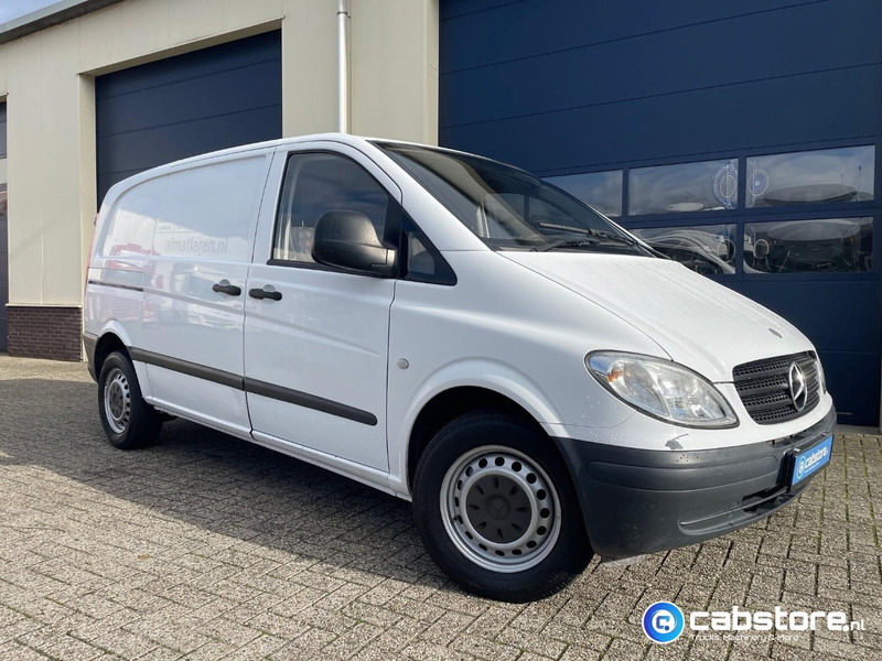 Mercedes-Benz Vito 109 CDI Panal Van - Gesloten bestelwagen -  Bouwjaar 2006 - Trekhaak - Furgoneta pequeña: foto 1 Mercedes-Benz Vito 109 CDI Panal Van - Gesloten bestelwagen -  Bouwjaar 2006 - Trekhaak - Furgoneta pequeña: foto 1
