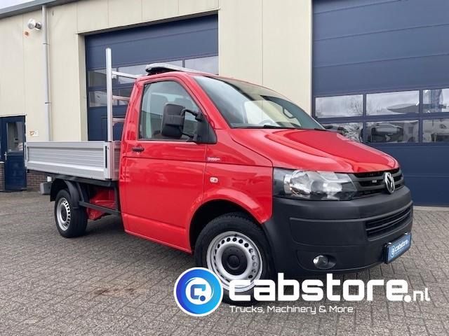 Volkswagen Transporter 2.0 TDI Euro 5 - Open Laadbak - Doka - Pick up - Bouwjaar 2015 - Km stand 82.163 ! - Airco - 3 zitplaatsen - Caja abierta furgoneta: foto 1 Volkswagen Transporter 2.0 TDI Euro 5 - Open Laadbak - Doka - Pick up - Bouwjaar 2015 - Km stand 82.163 ! - Airco - 3 zitplaatsen - Caja abierta furgoneta: foto 1