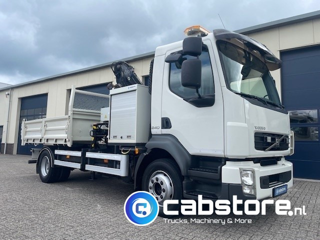 Volvo FL 240 4x2 Euro 5 - Kipper - MKG HLK 45 a2 Autolaadkraan - Bouwjaar 2012 - APK 18-10-2025 - ORIGINAL Km 35.640 !!!! - Good condition !! - Volquete camión, Camión grúa: foto 4 Volvo FL 240 4x2 Euro 5 - Kipper - MKG HLK 45 a2 Autolaadkraan - Bouwjaar 2012 - APK 18-10-2025 - ORIGINAL Km 35.640 !!!! - Good condition !! - Volquete camión, Camión grúa: foto 4