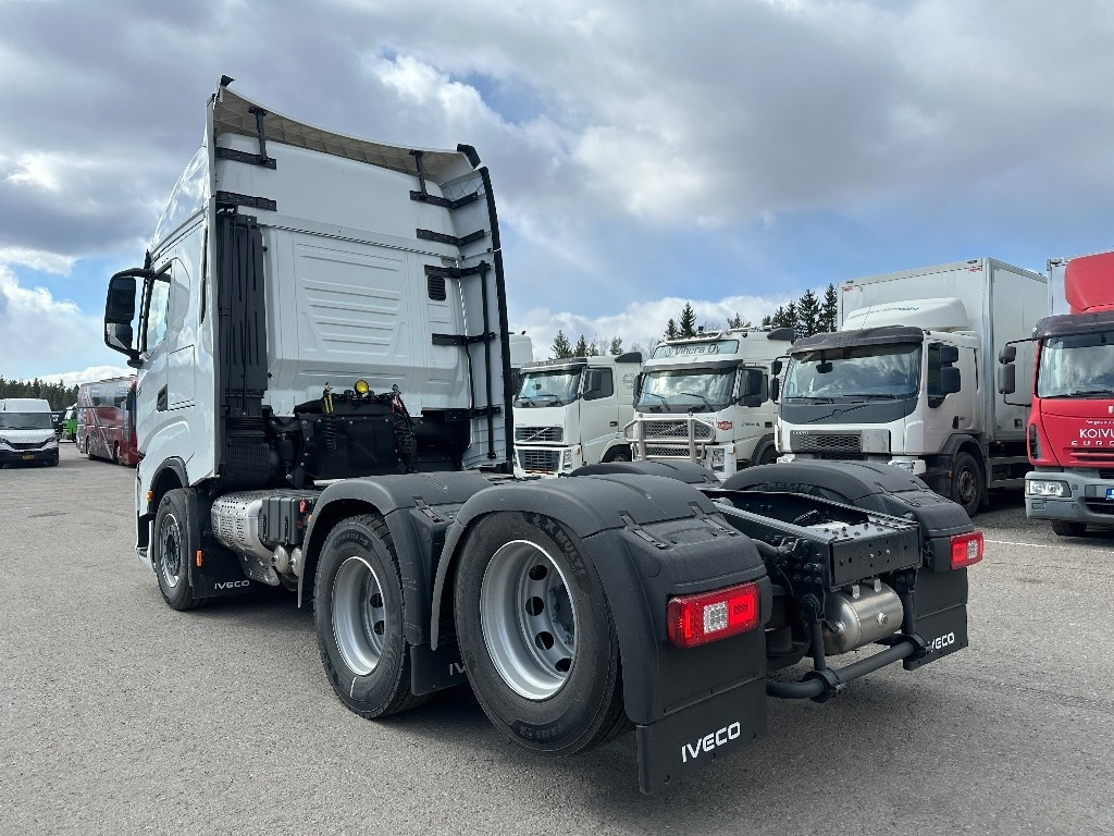 Iveco S-Way AS440S500 UUSI MALLI my 24 - Cabeza tractora: foto 5 Iveco S-Way AS440S500 UUSI MALLI my 24 - Cabeza tractora: foto 5