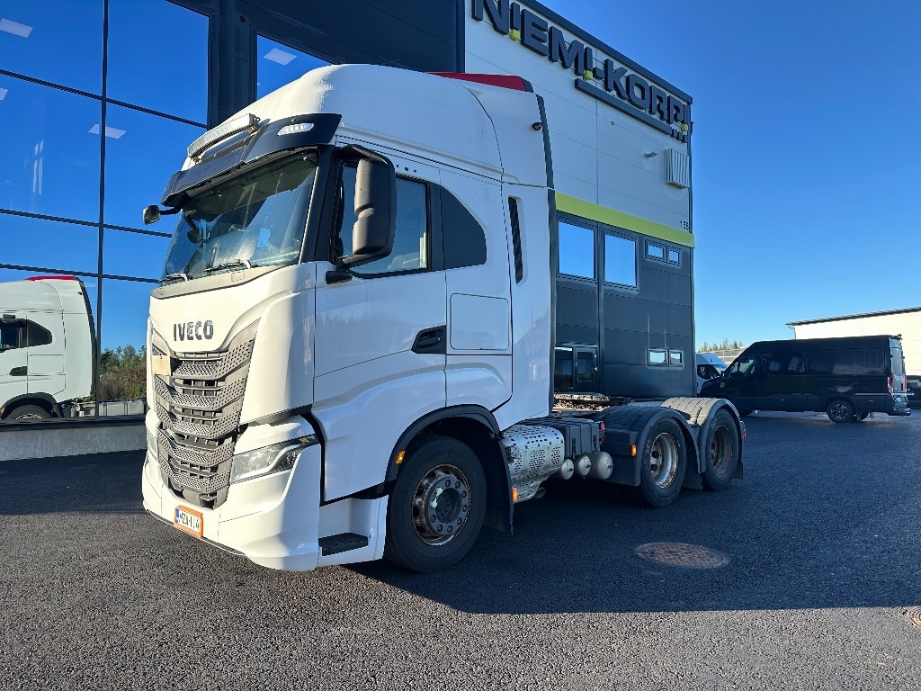 Iveco S-Way AS440X57 TZ/P 6x4 HCT - Cabeza tractora: foto 1 Iveco S-Way AS440X57 TZ/P 6x4 HCT - Cabeza tractora: foto 1