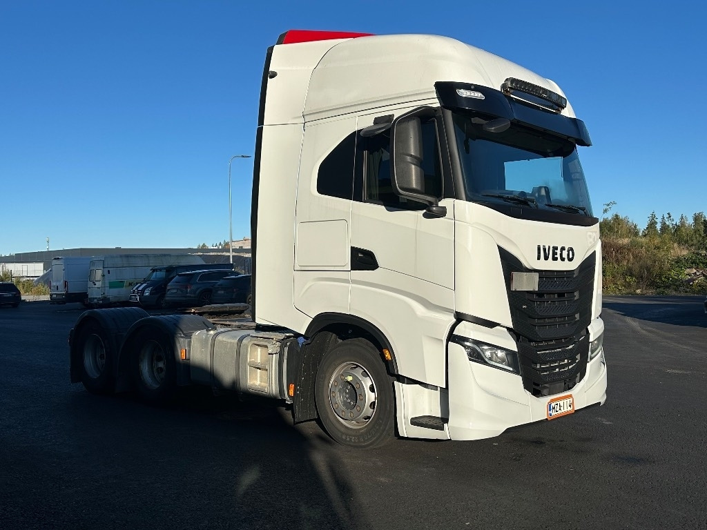 Iveco S-Way AS440X57 TZ/P 6x4 HCT - Cabeza tractora: foto 3 Iveco S-Way AS440X57 TZ/P 6x4 HCT - Cabeza tractora: foto 3