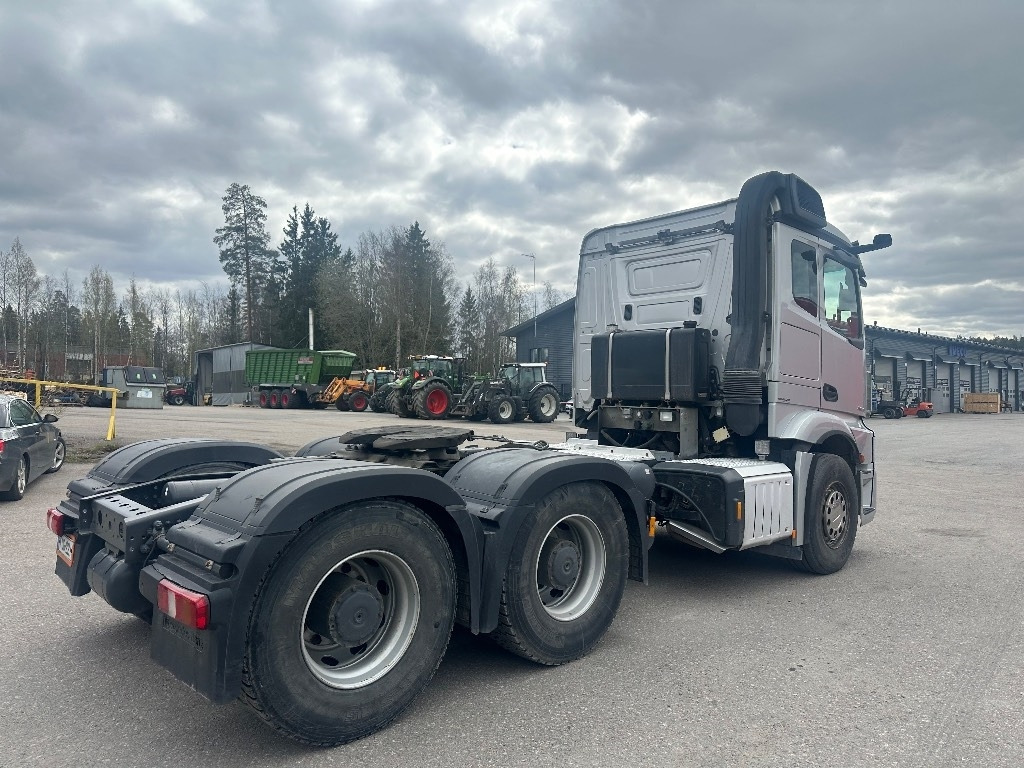 Mercedes-Benz Actros 2653 6x4 - Cabeza tractora: foto 3 Mercedes-Benz Actros 2653 6x4 - Cabeza tractora: foto 3