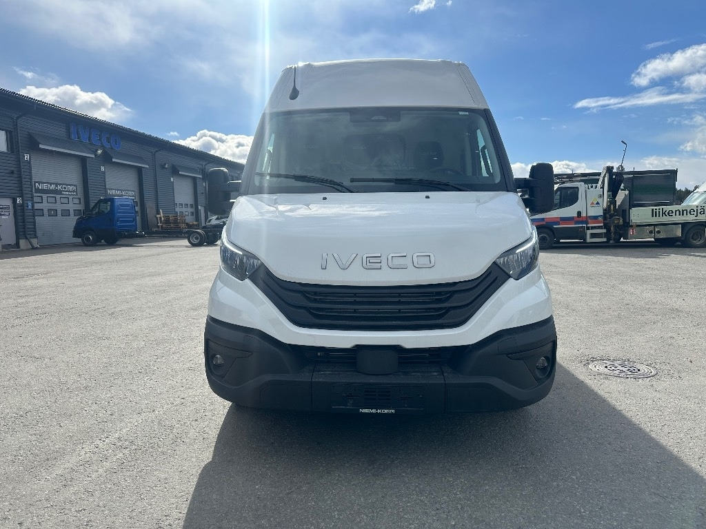 Iveco Daily 35S16A8 16m3 my24 - Furgón: foto 2 Iveco Daily 35S16A8 16m3 my24 - Furgón: foto 2