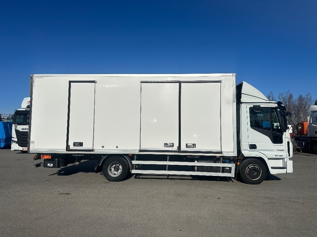 Iveco Eurocargo 100E190 - Camión caja cerrada: foto 4 Iveco Eurocargo 100E190 - Camión caja cerrada: foto 4