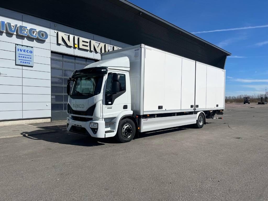 Iveco Eurocargo 160E28/FP - Camión caja cerrada: foto 1 Iveco Eurocargo 160E28/FP - Camión caja cerrada: foto 1