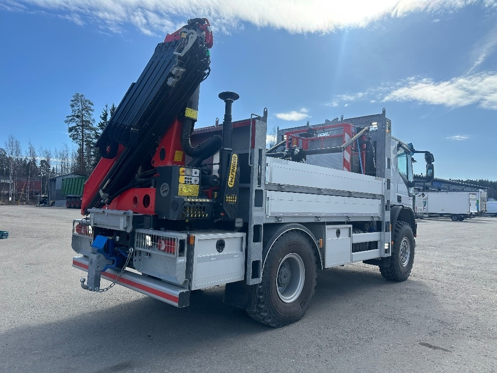 Iveco Eurocargo ML150E28 4x4 sähkölaitos varustein - Camión grúa: foto 5 Iveco Eurocargo ML150E28 4x4 sähkölaitos varustein - Camión grúa: foto 5