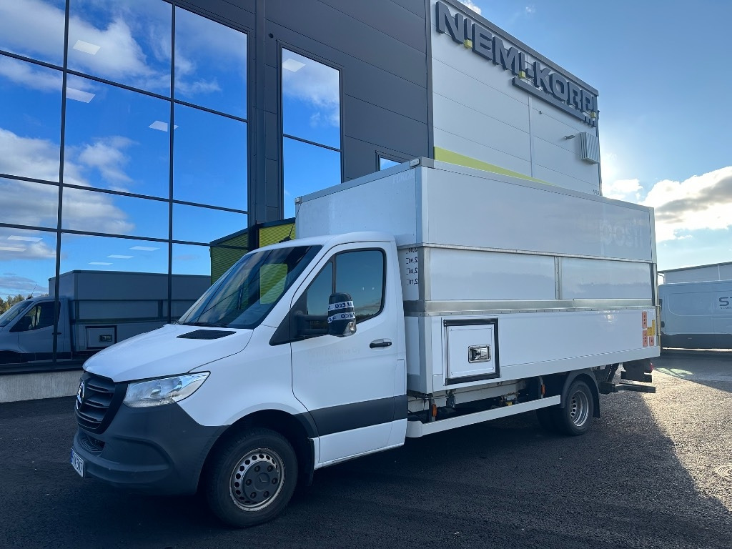 Mercedes-Benz Sprinter 516 Nouseva kori - Furgoneta: foto 1 Mercedes-Benz Sprinter 516 Nouseva kori - Furgoneta: foto 1