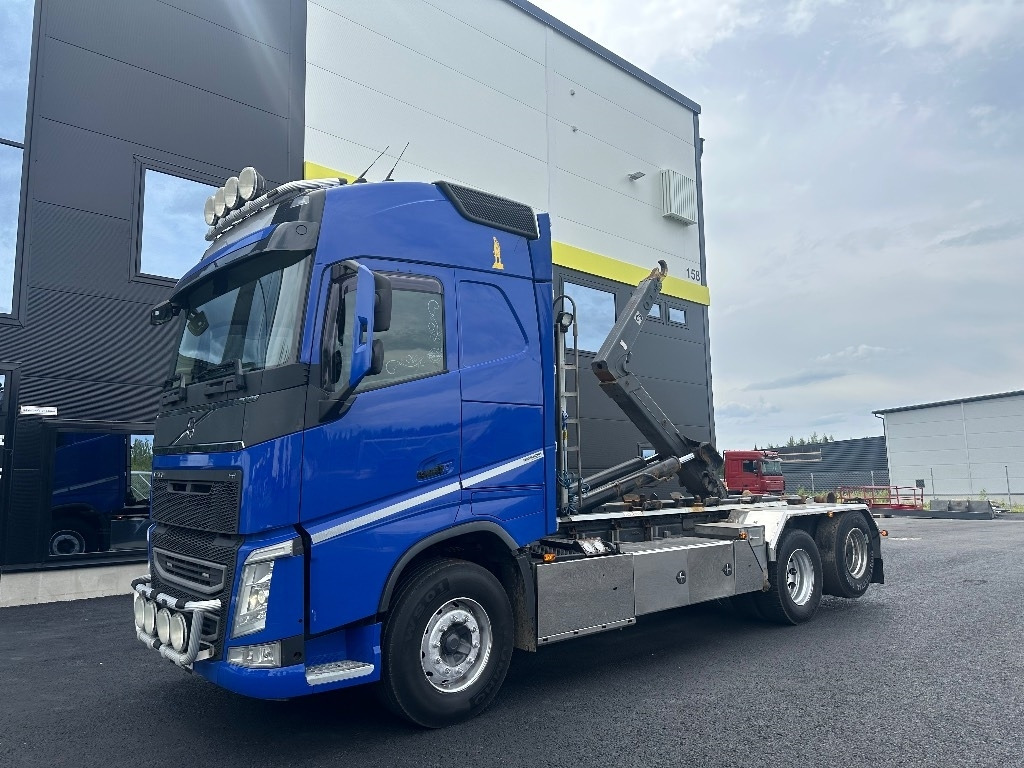 Volvo FH13 540 6x2 Manuaali - Multibasculante camión: foto 1 Volvo FH13 540 6x2 Manuaali - Multibasculante camión: foto 1
