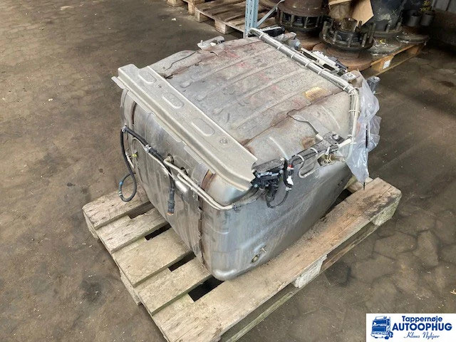 Scania silencer – Scania 2724106 - Silenciador/ Sistema de escape para Camión: foto 2 Scania silencer – Scania 2724106 - Silenciador/ Sistema de escape para Camión: foto 2