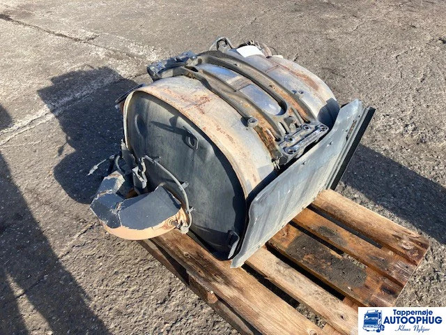 Volvo Silencer Volvo 22495989 - Silenciador/ Sistema de escape para Camión: foto 4 Volvo Silencer Volvo 22495989 - Silenciador/ Sistema de escape para Camión: foto 4