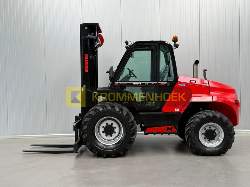 Manitou M50-4 D ST5 S1 EU - Carretilla elevadora diésel: foto 1 Manitou M50-4 D ST5 S1 EU - Carretilla elevadora diésel: foto 1